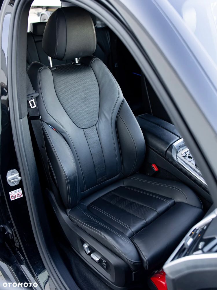 BMW X5 xDrive30d sport - 30