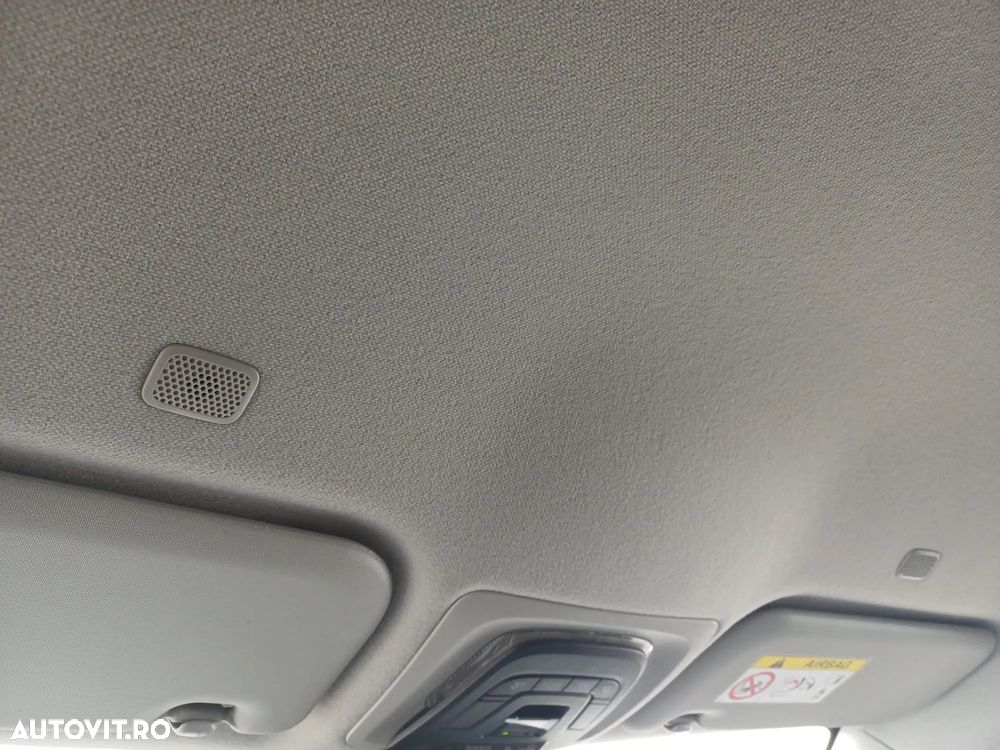 Toyota Corolla 1.8 HSD Dynamic - 22