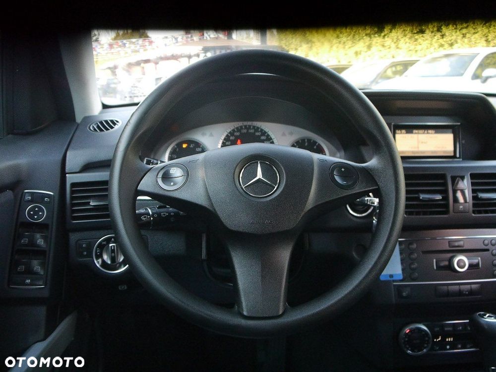 Mercedes-Benz GLK 220 CDI 4Matic (BlueEFFICIENCY) 7G-TRONIC - 16