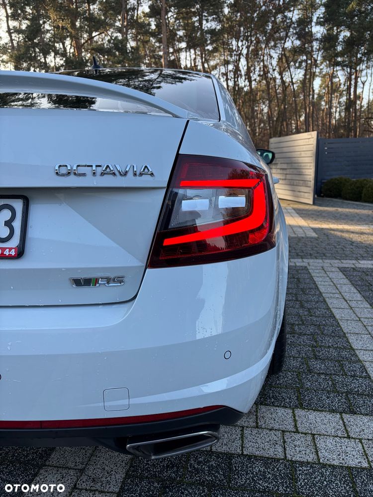 Skoda Octavia 2.0 TSI RS 230 - 8