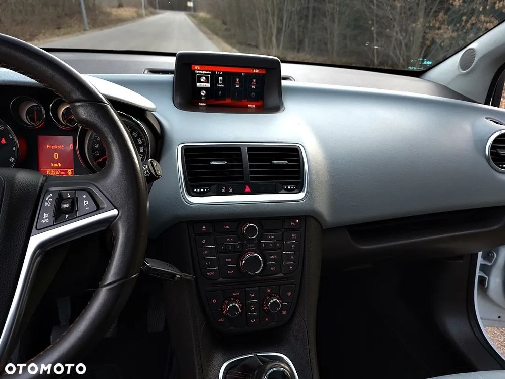 Opel Meriva 1.4 T Cosmo - 32