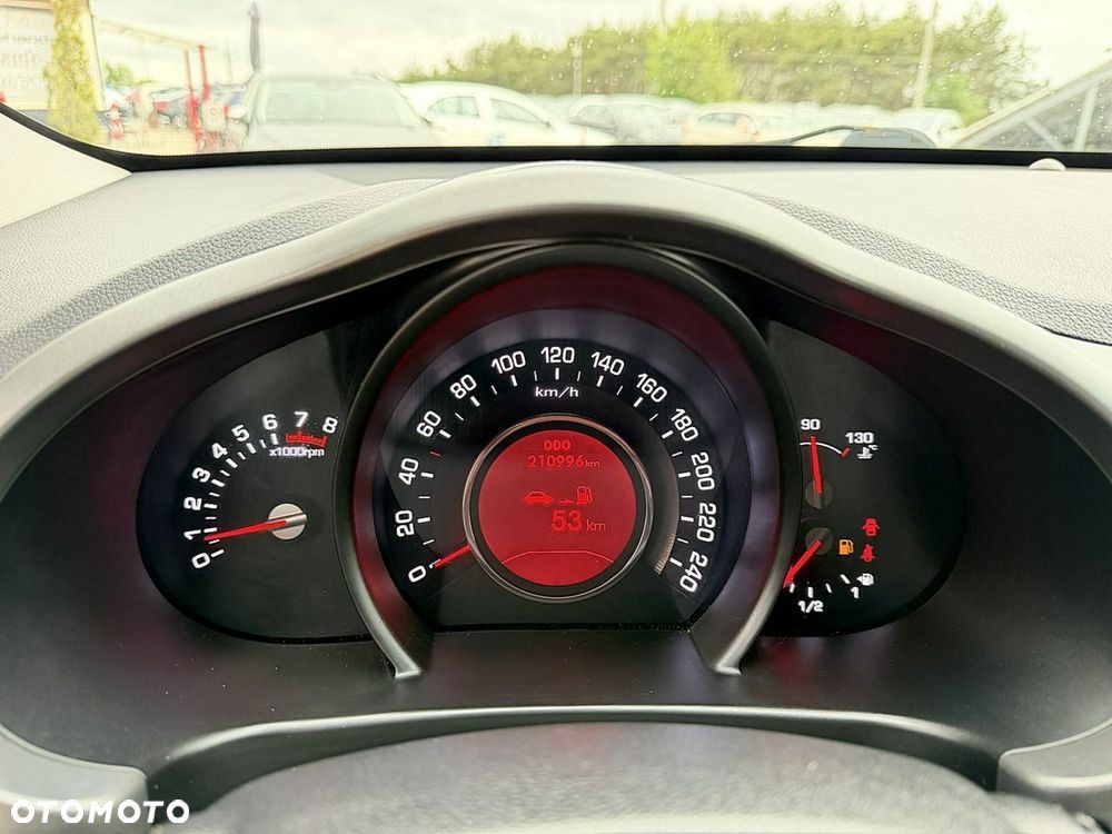Kia Sportage - 16