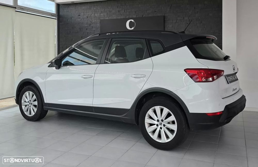 SEAT Arona 1.0 TSI Style — fotografia 11