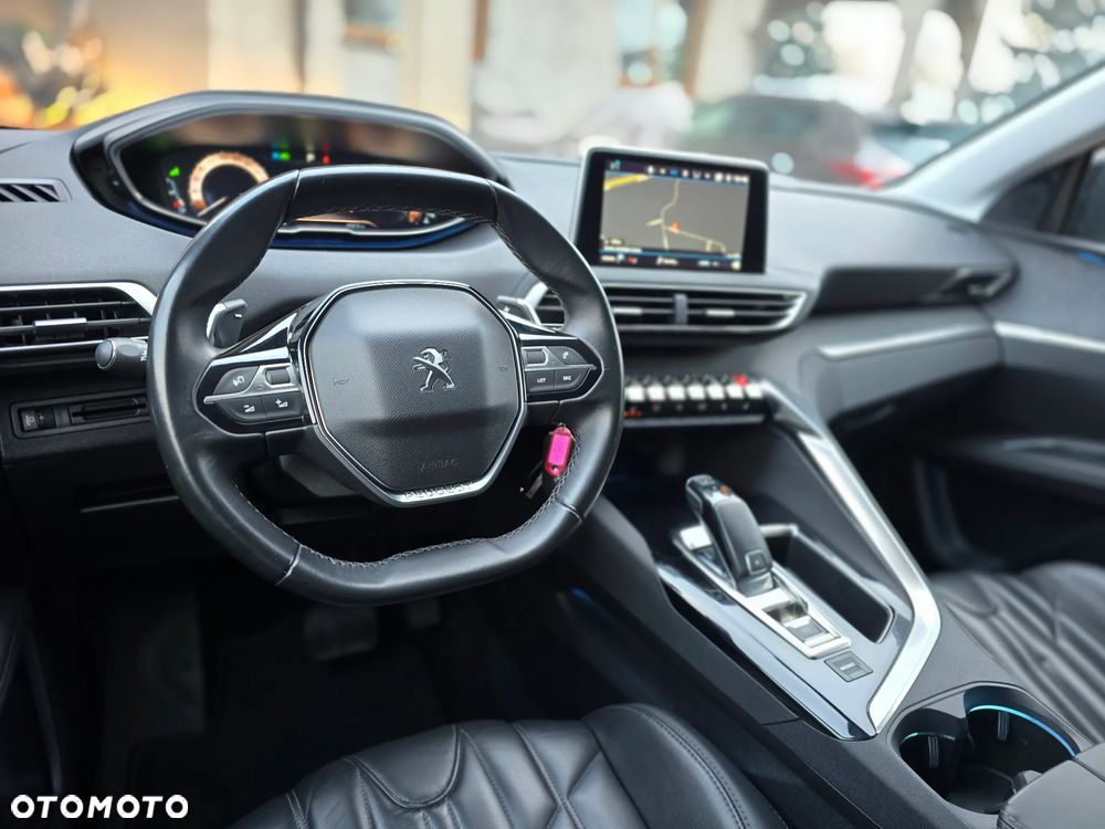 Peugeot 5008 - 36