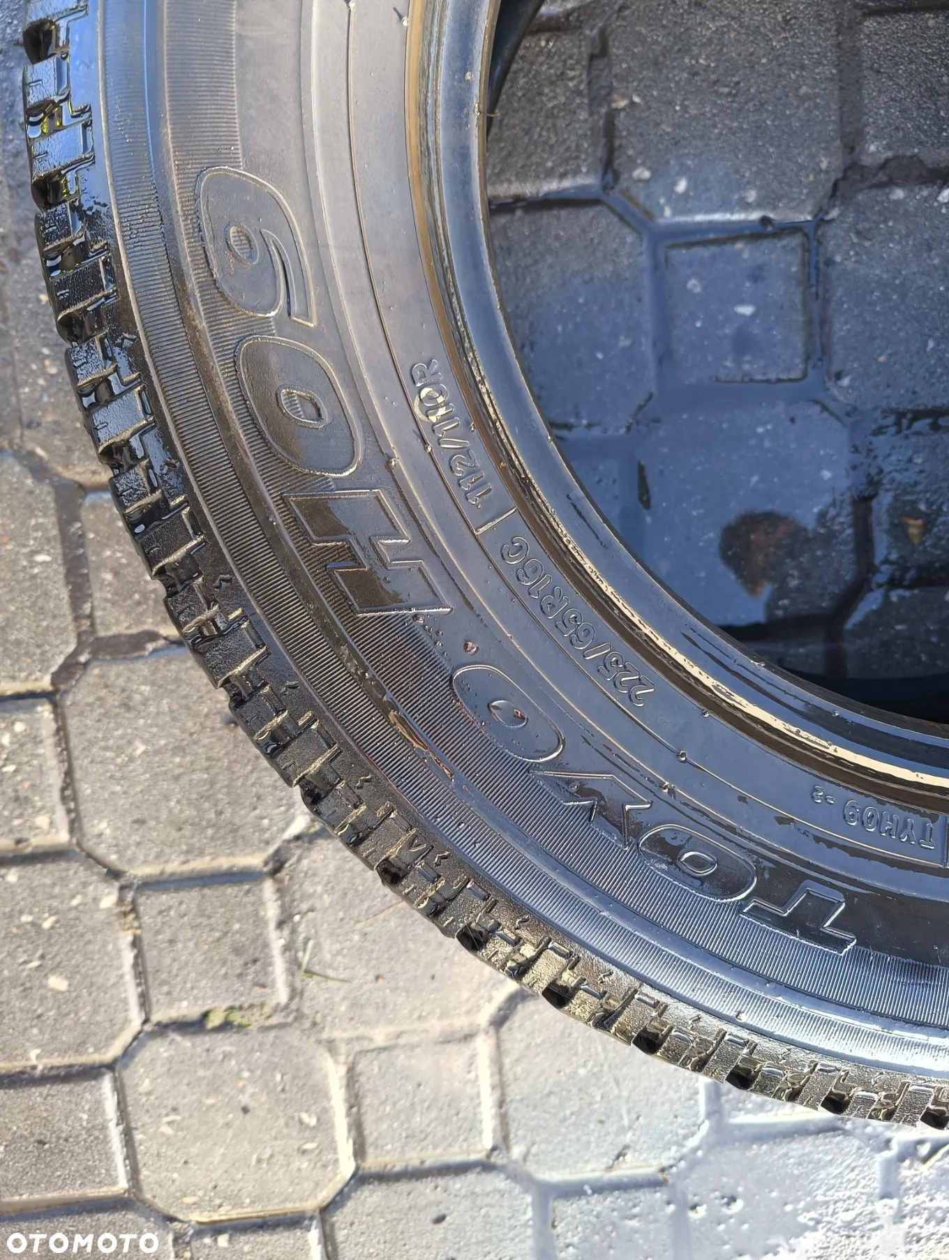 Opona TOYO H09 205/65R16C ZIMA - 2