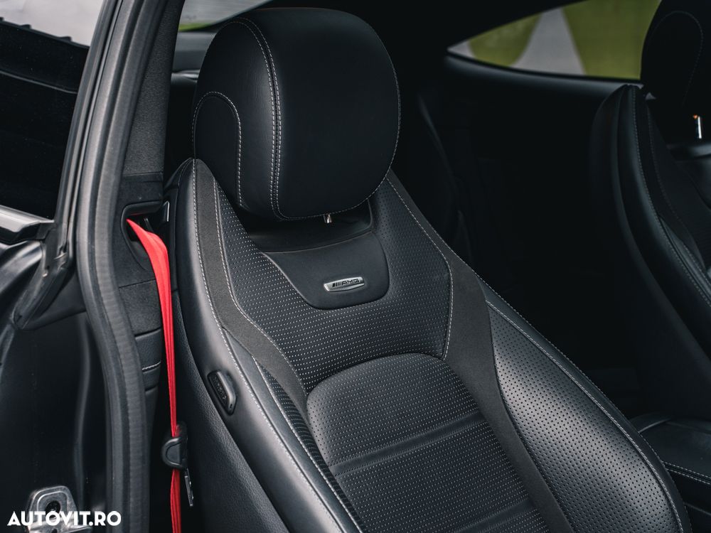 Mercedes-Benz C 63 AMG Coupe Aut. - 29
