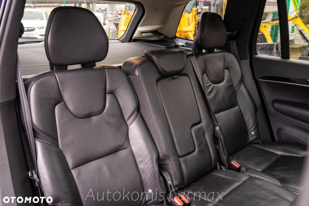 Volvo XC 90 T5 AWD Geartronic Momentum - 20