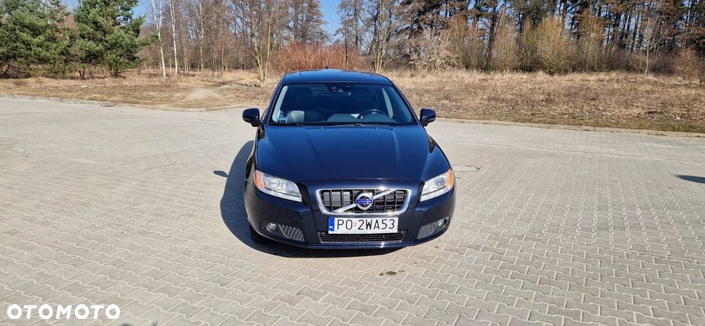 Volvo V70 D3 Geartronic Summum - 2