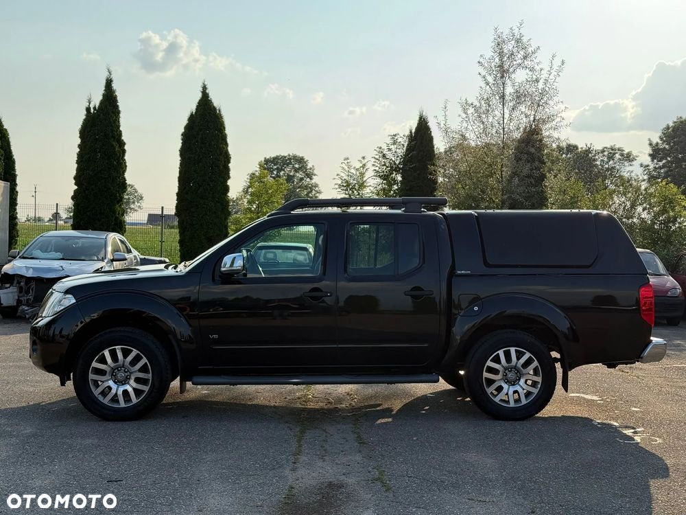 Nissan Navara 3.0 D V6 Platinum Long EU5 - 5