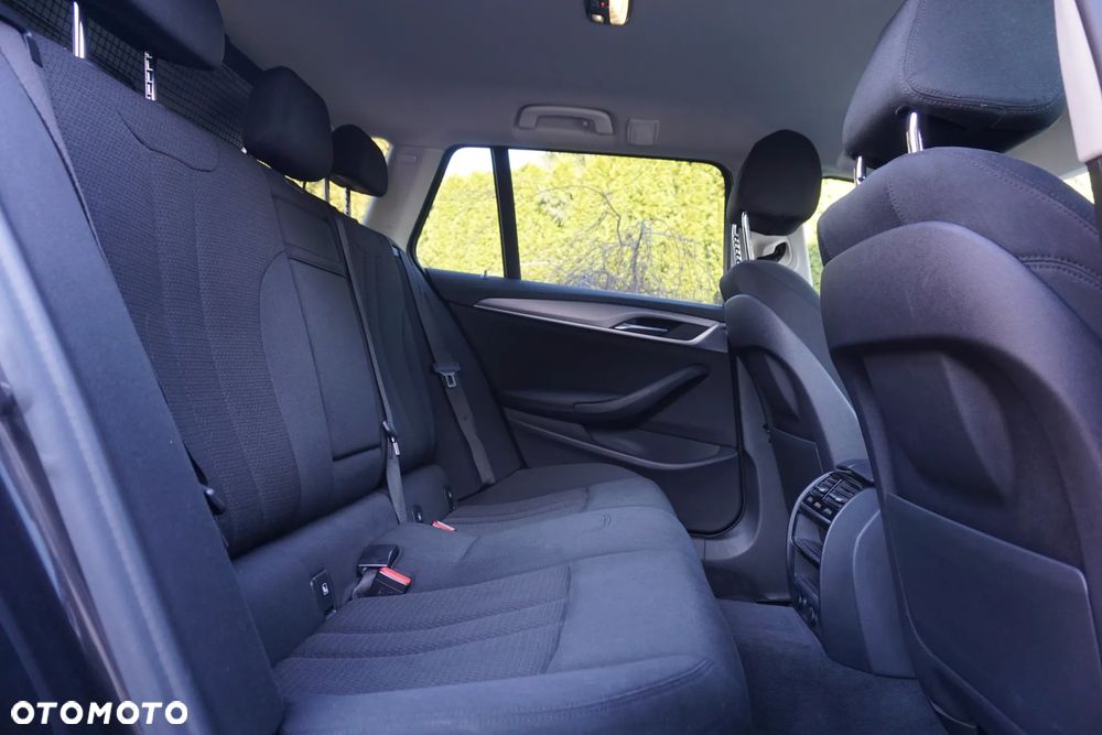 BMW Seria 5 - 25