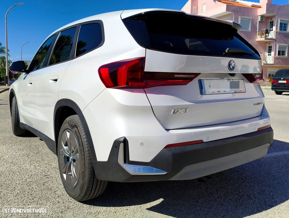 BMW iX1 eDrive20 - 47