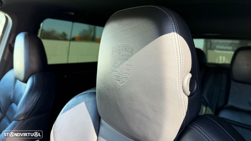 Porsche Cayenne Tiptronic - 50