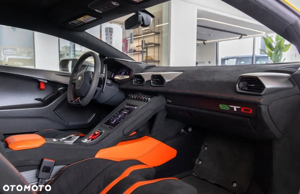 Lamborghini Huracan - 14