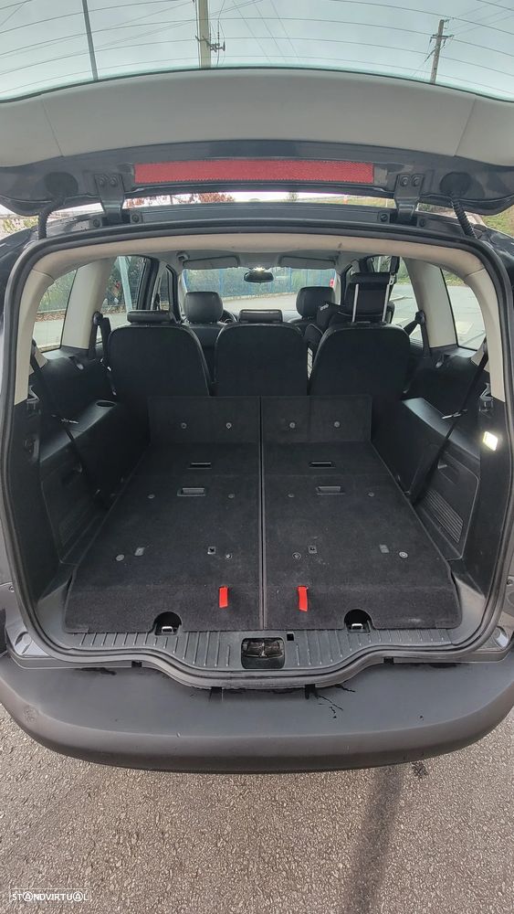 Ford S-Max 1.8 TDCi Trend 7L - 10