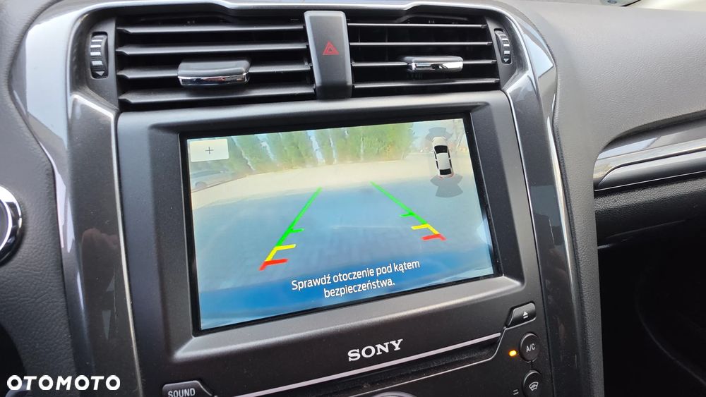 Ford Mondeo 2.0 TDCi STart-Stopp Titanium - 26