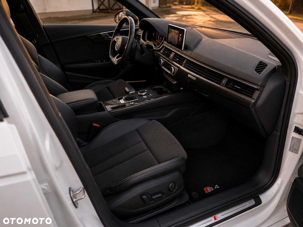 Audi S4 Avant - 6