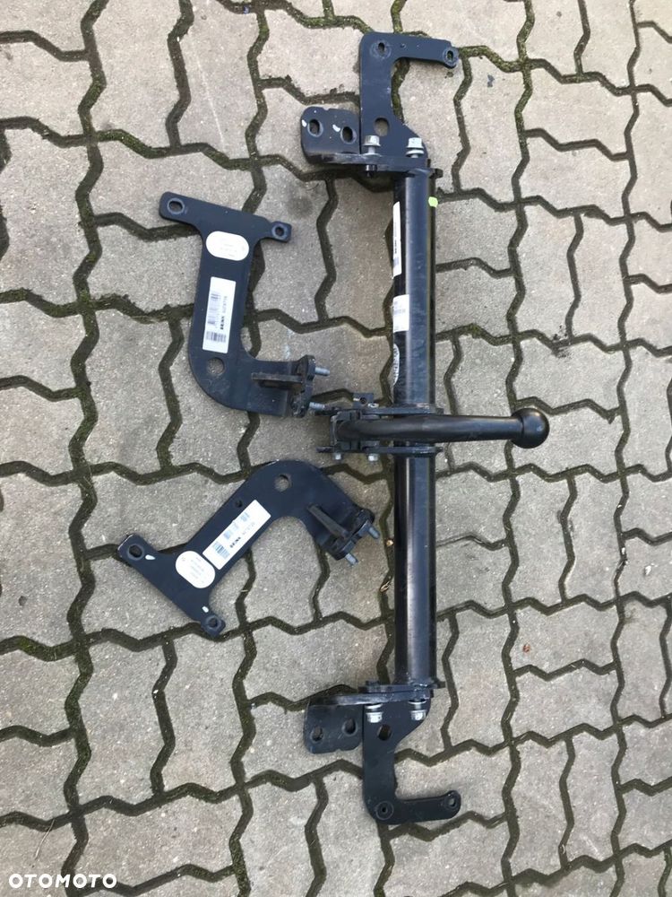 ODPINANY HAK HOLOWNICZY OPEL ZAFIRA VIVARO - 2