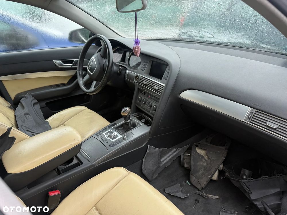 Audi A6 C6 Sedan 2.4 BDW Skrzynia GHM LY7Q Maska Błotnik Drzwi - 4