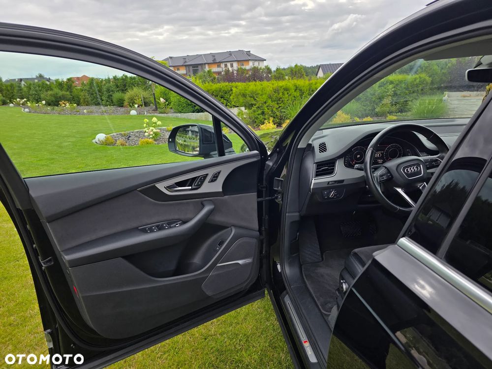 Audi Q7 - 9