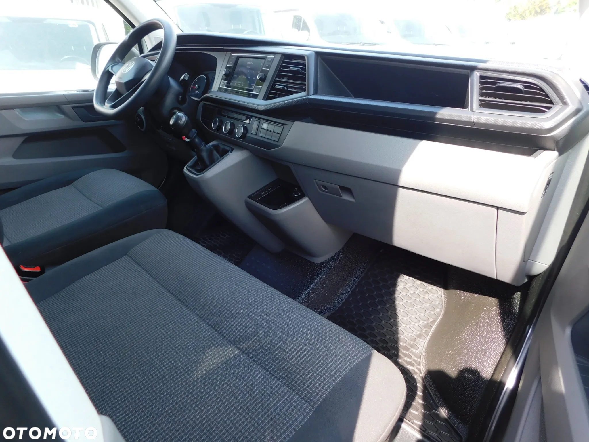 Volkswagen Transporter T6.1 TDI L2 - 5