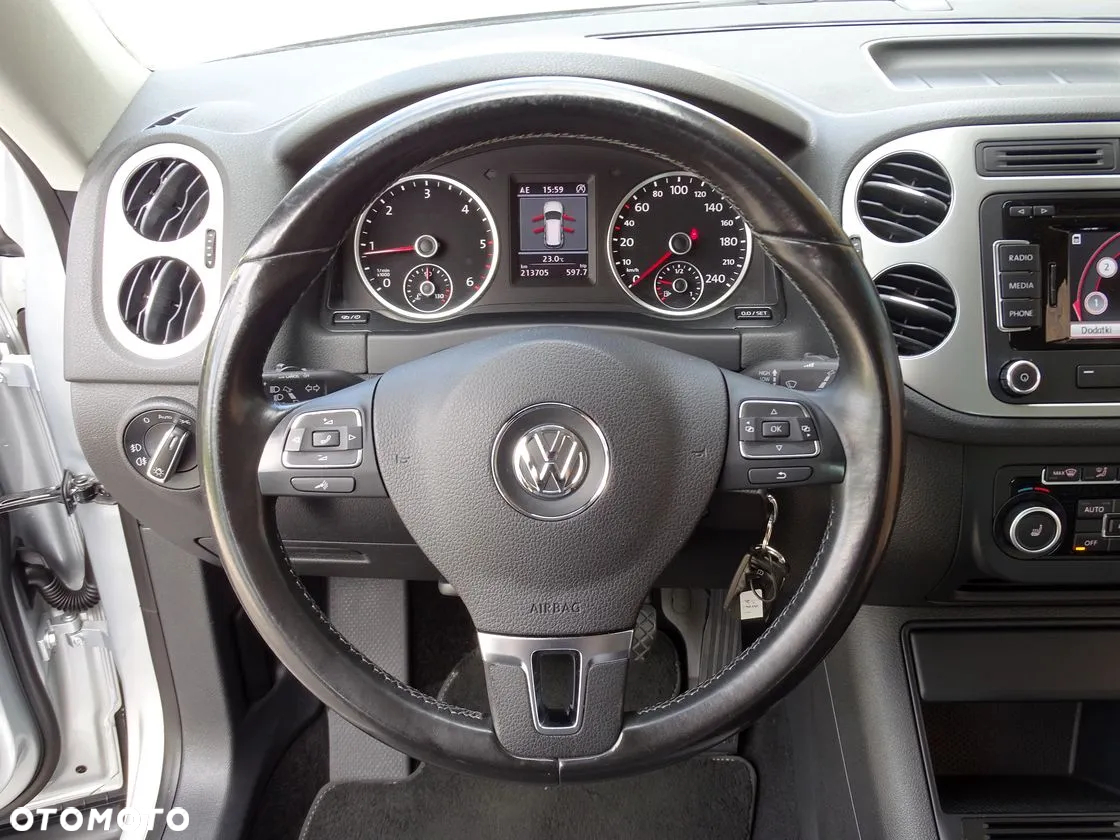 Volkswagen Tiguan 2.0 TDI DPF 4Motion Life - 27