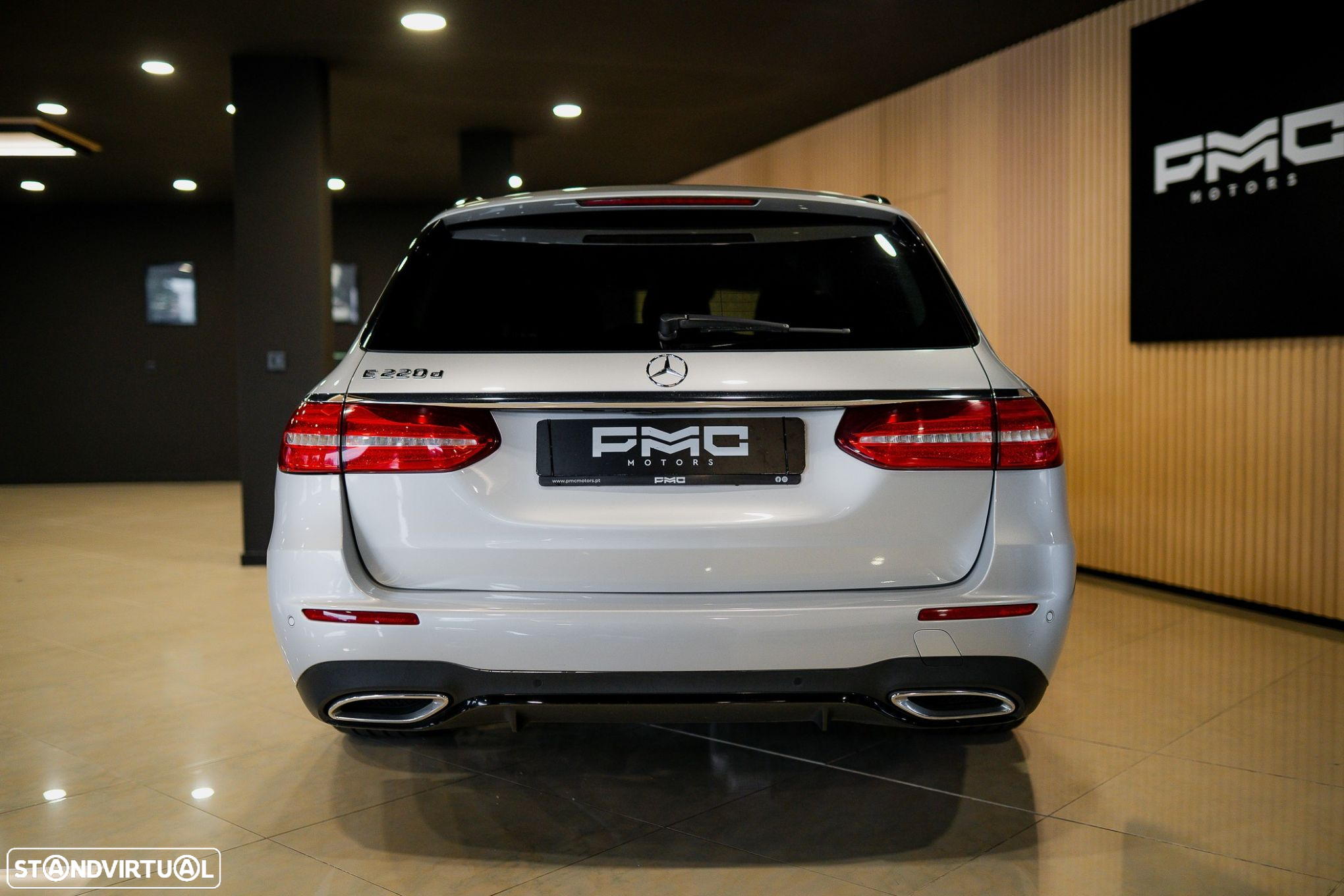 Mercedes-Benz E 220 d AMG - 25