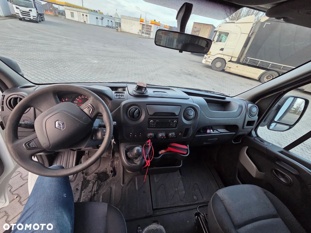 Renault Master - 6