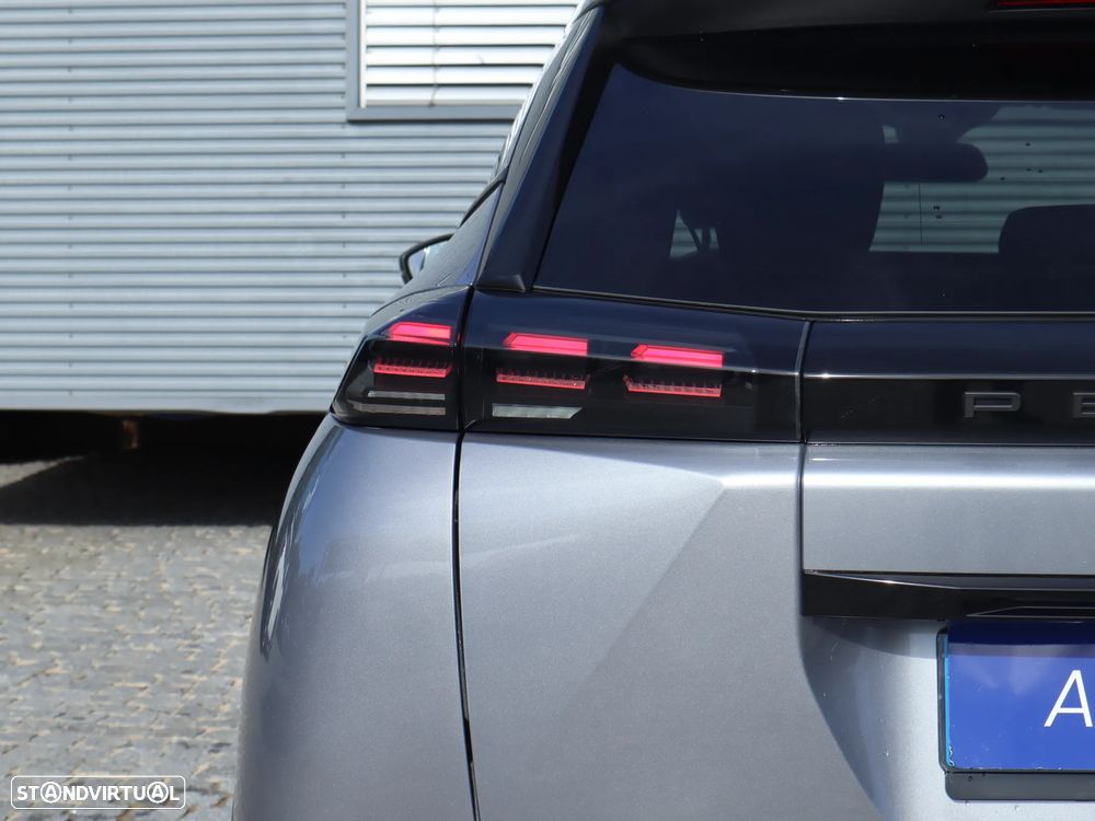 Peugeot e-2008 50 kWh Allure - 15