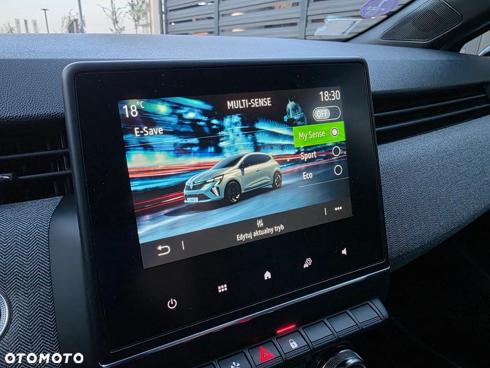 Renault Clio - 26