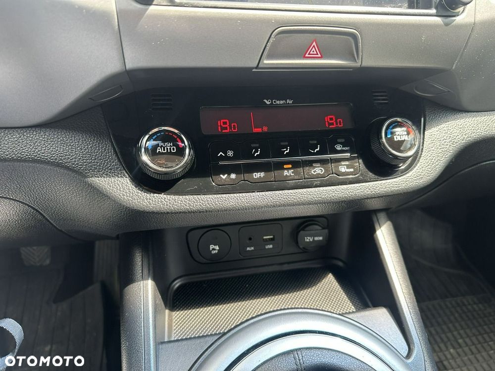 Kia Sportage - 25