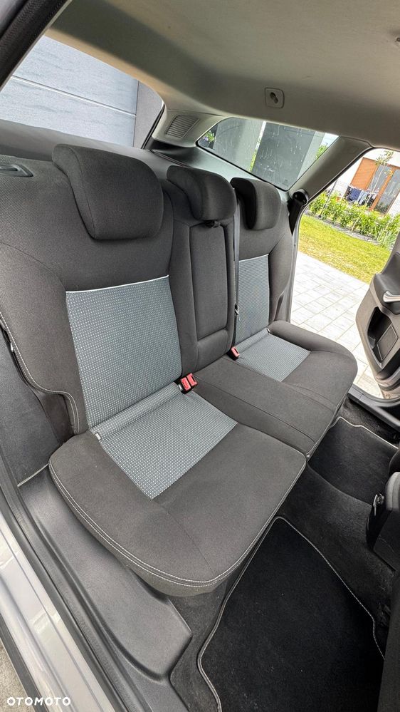 Ford Mondeo - 13