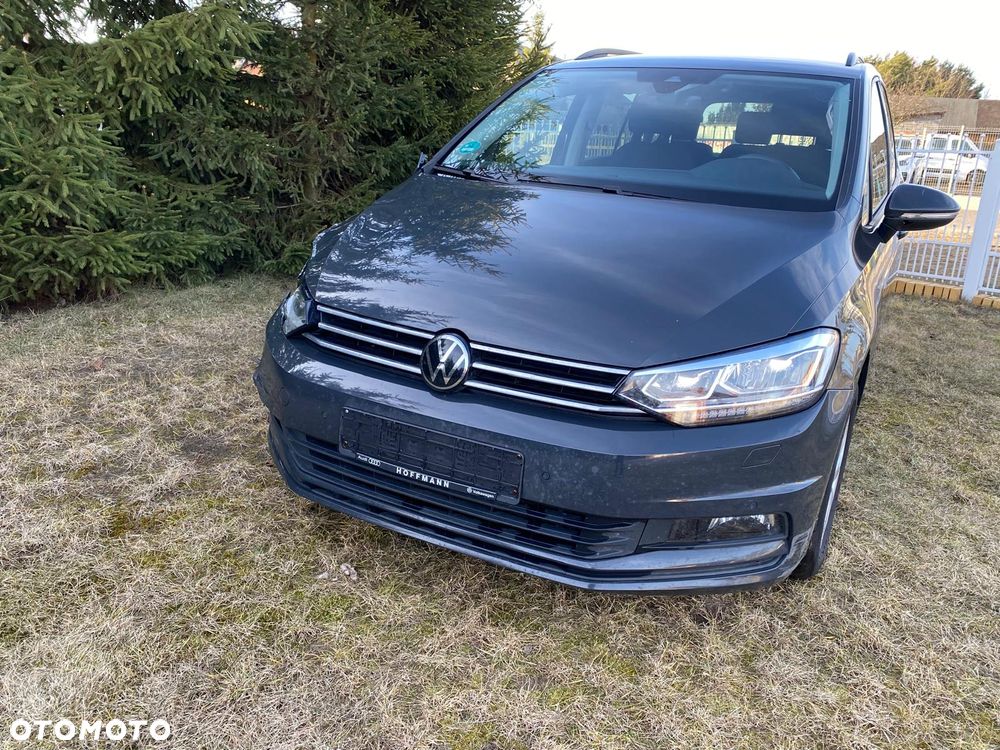 Volkswagen Touran 2.0 TDI SCR DSG Move - 2