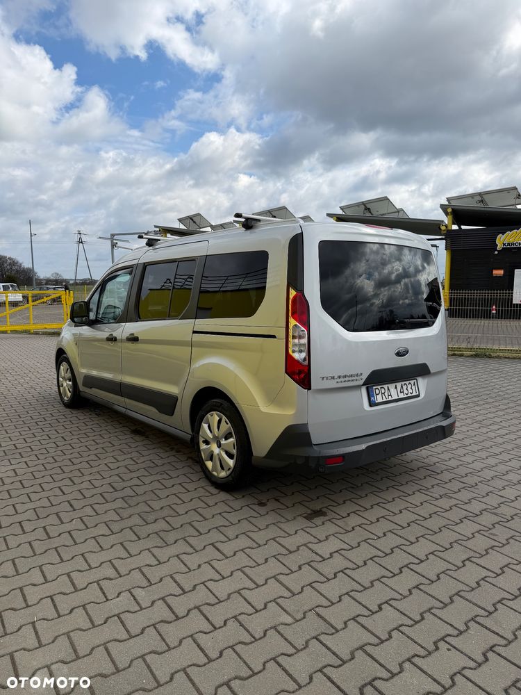 Ford Tourneo Connect 1.5 TDCi Start-Stop Titanium - 8