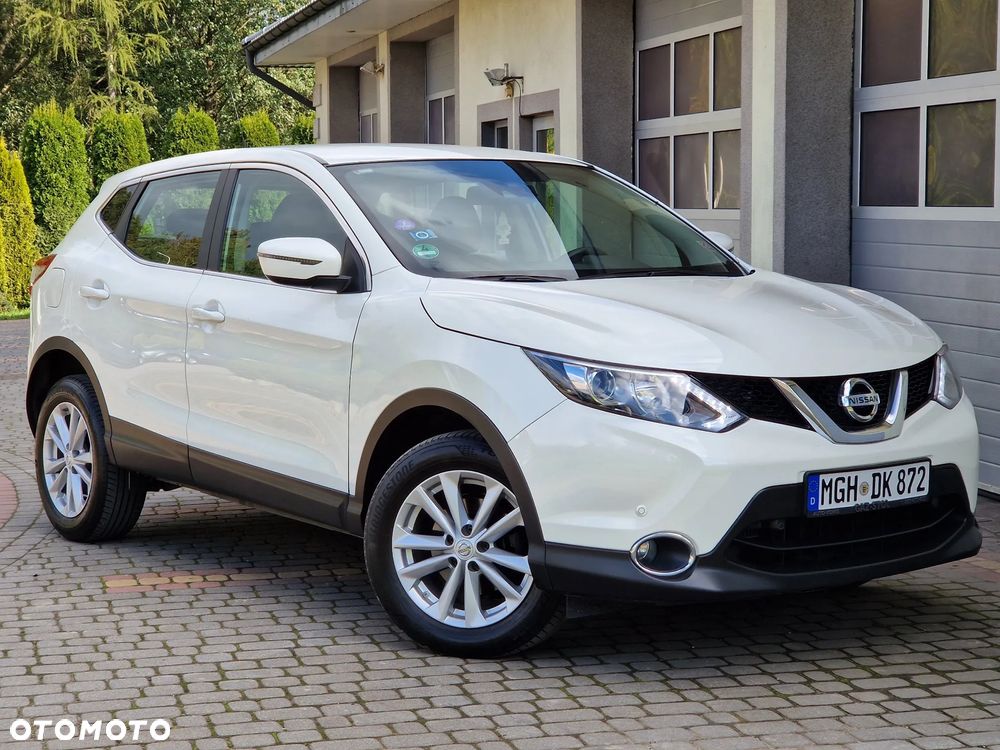 Nissan Qashqai 1.6 DIG-T 360 - 3