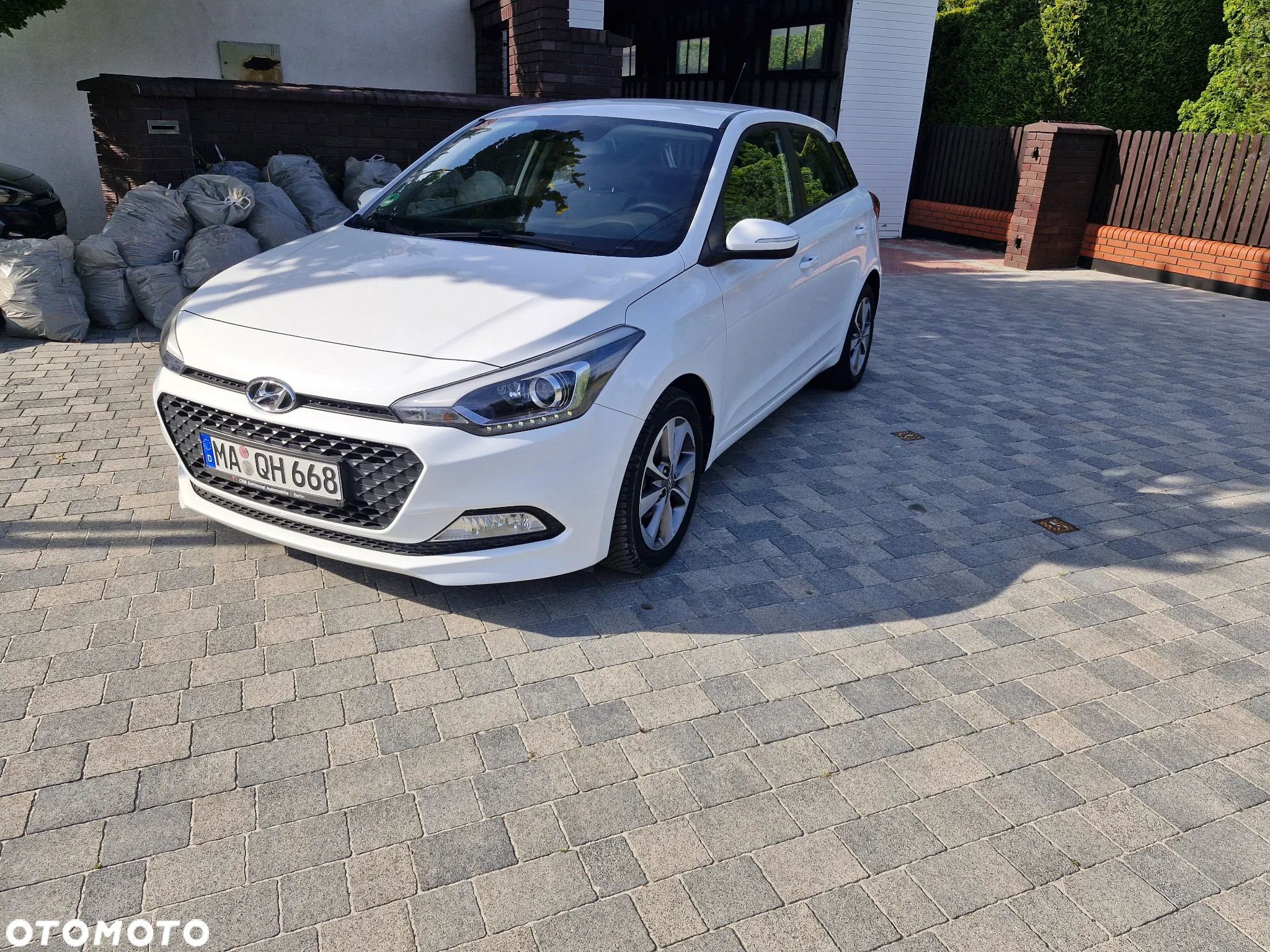 Hyundai i20 1.2 BlueDrive Comfort - 1