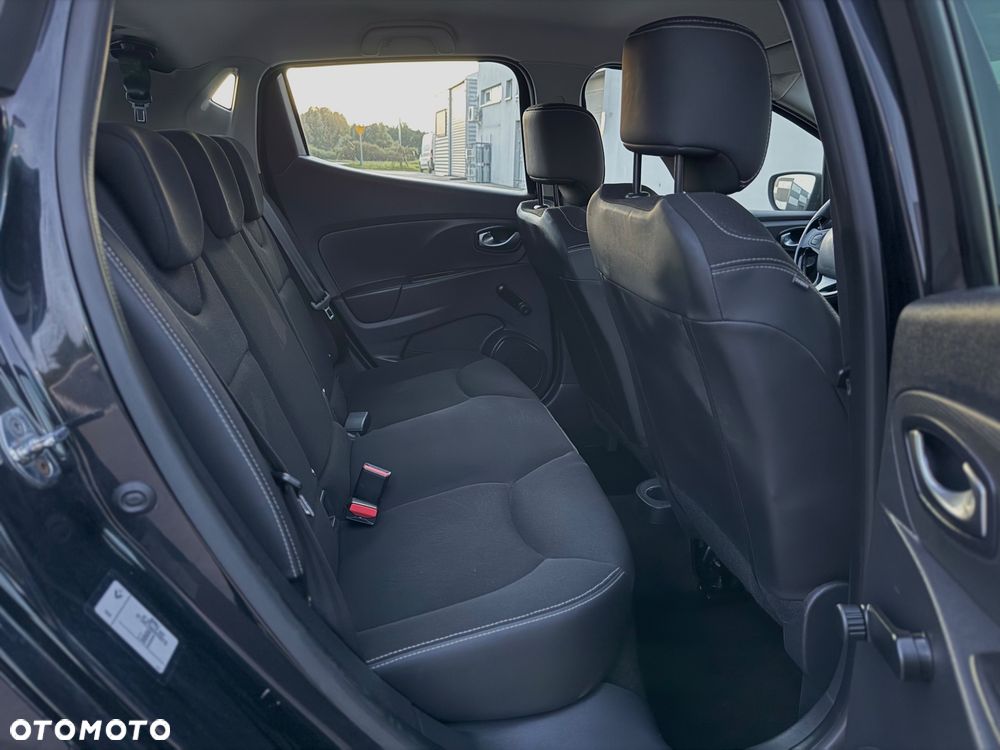 Renault Clio - 18