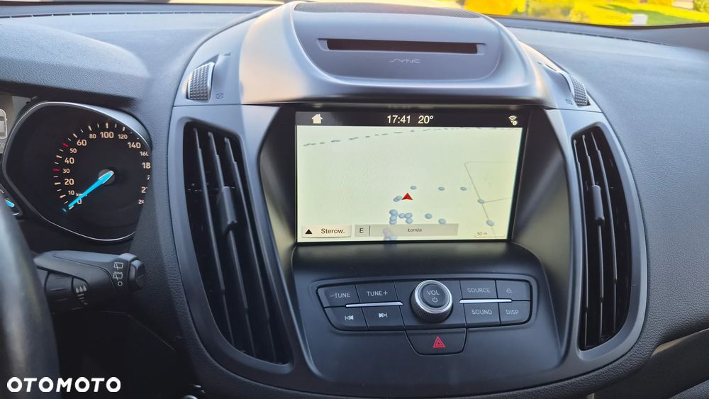 Ford Kuga 2.0 TDCi 4x4 Titanium - 12