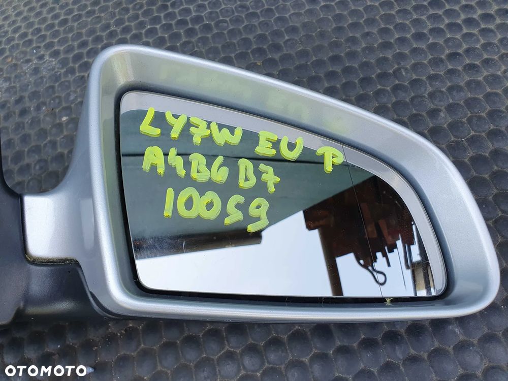 Lusterko Zewnetrzne Prawe Europa LY7W 5 pin Srebrne AUDI A4 B6 B7 - 2