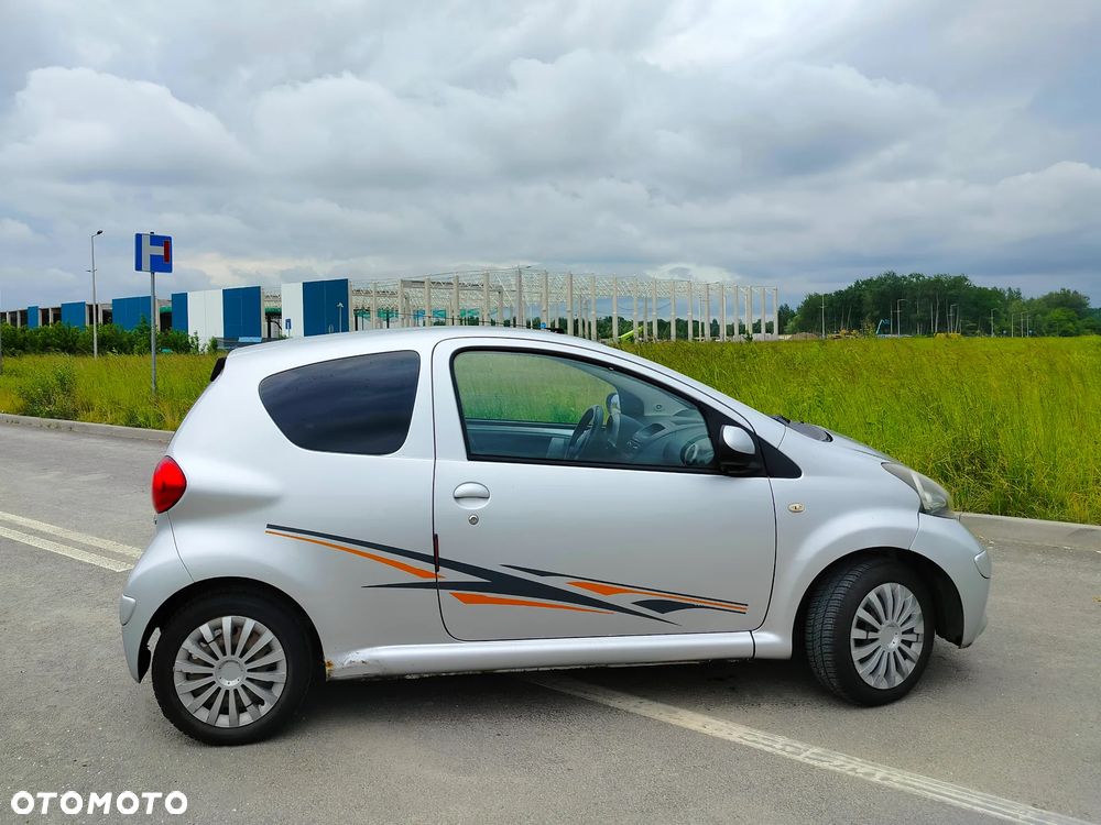 Toyota Aygo Standard - 8