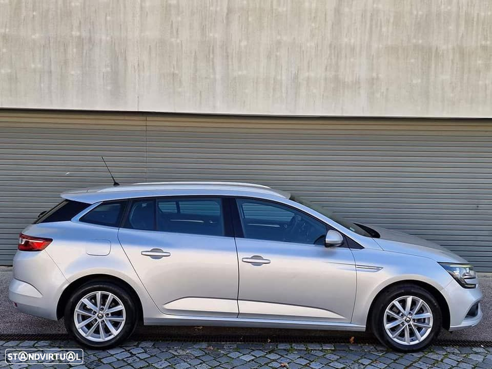 Renault Mégane Sport Tourer - 3
