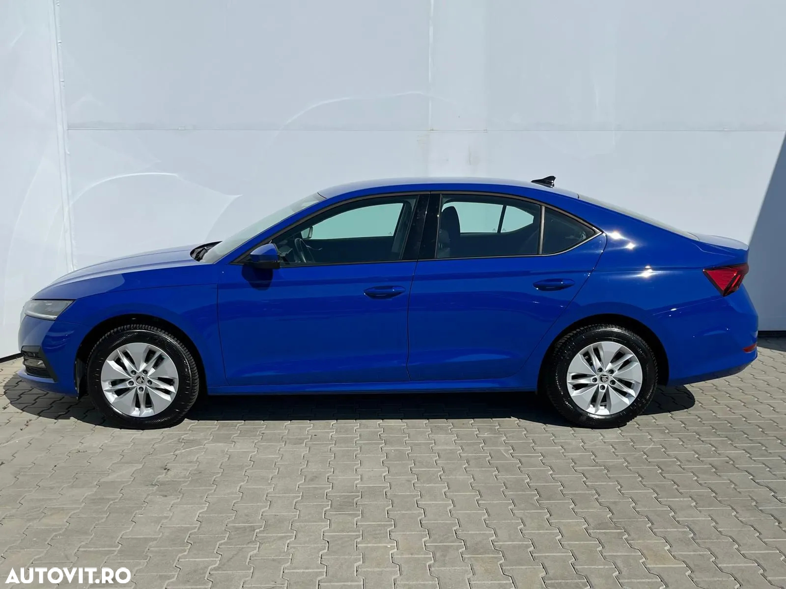 Skoda Octavia 2.0 TDI DSG Ambition - 2