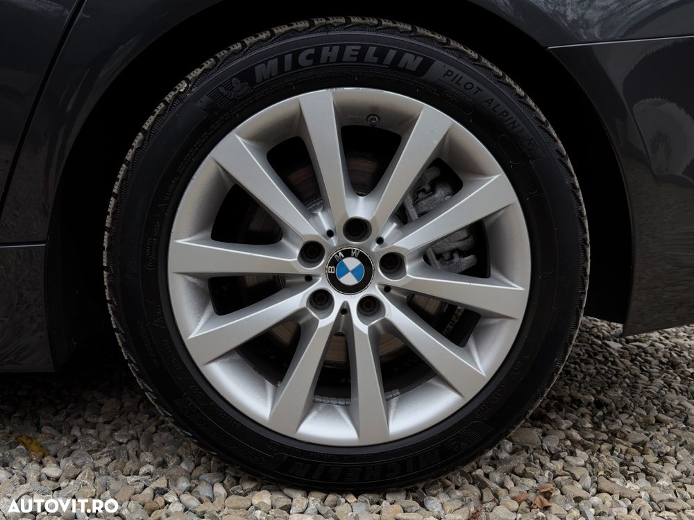 BMW Seria 5 535d xDrive AT - 16
