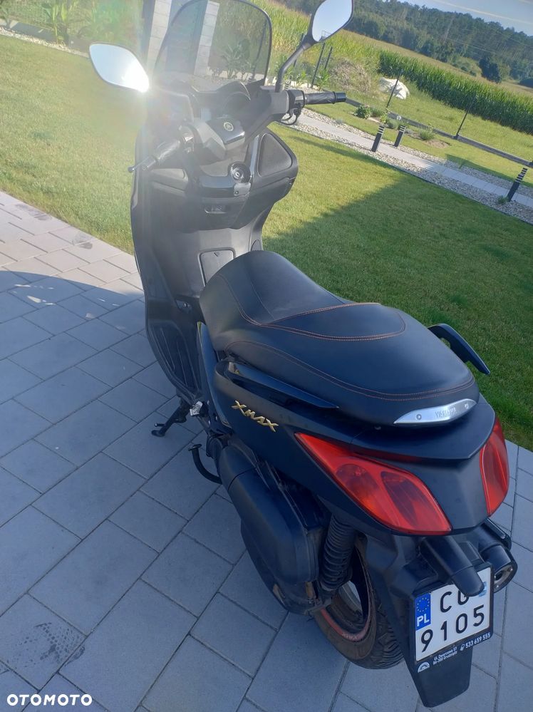 Yamaha X-max - 3