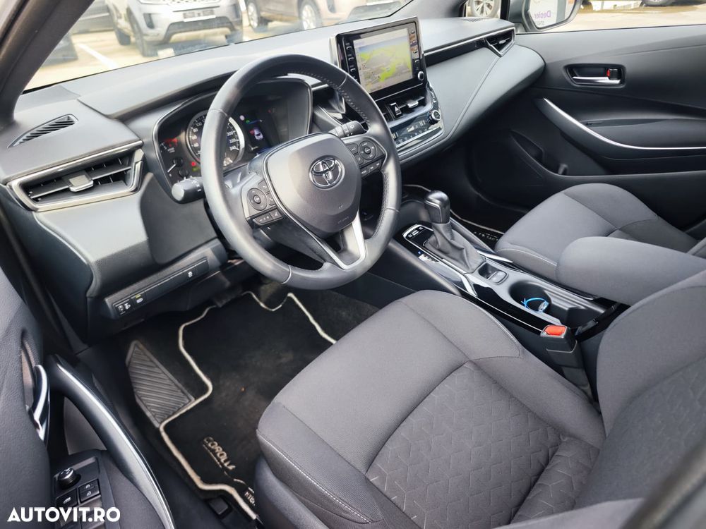 Toyota Corolla 1.8 HSD Business - 14