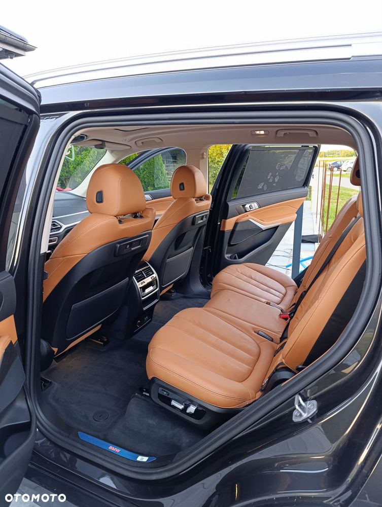 BMW X7 xDrive40i - 30