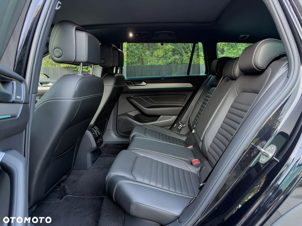 Volkswagen Passat Alltrack 2.0 TSI 4Mot DSG - 25