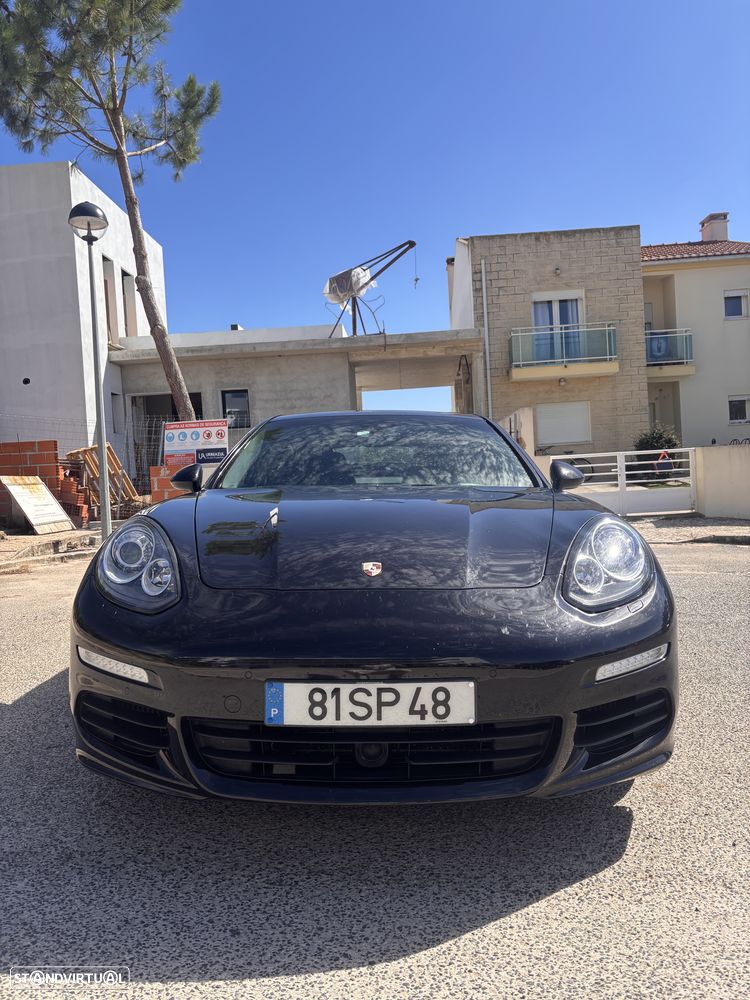 Porsche Panamera 3.0 V6 - 1