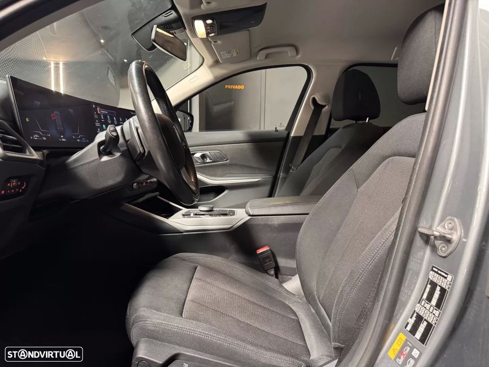 BMW 320 e Pack Essence Auto - 33