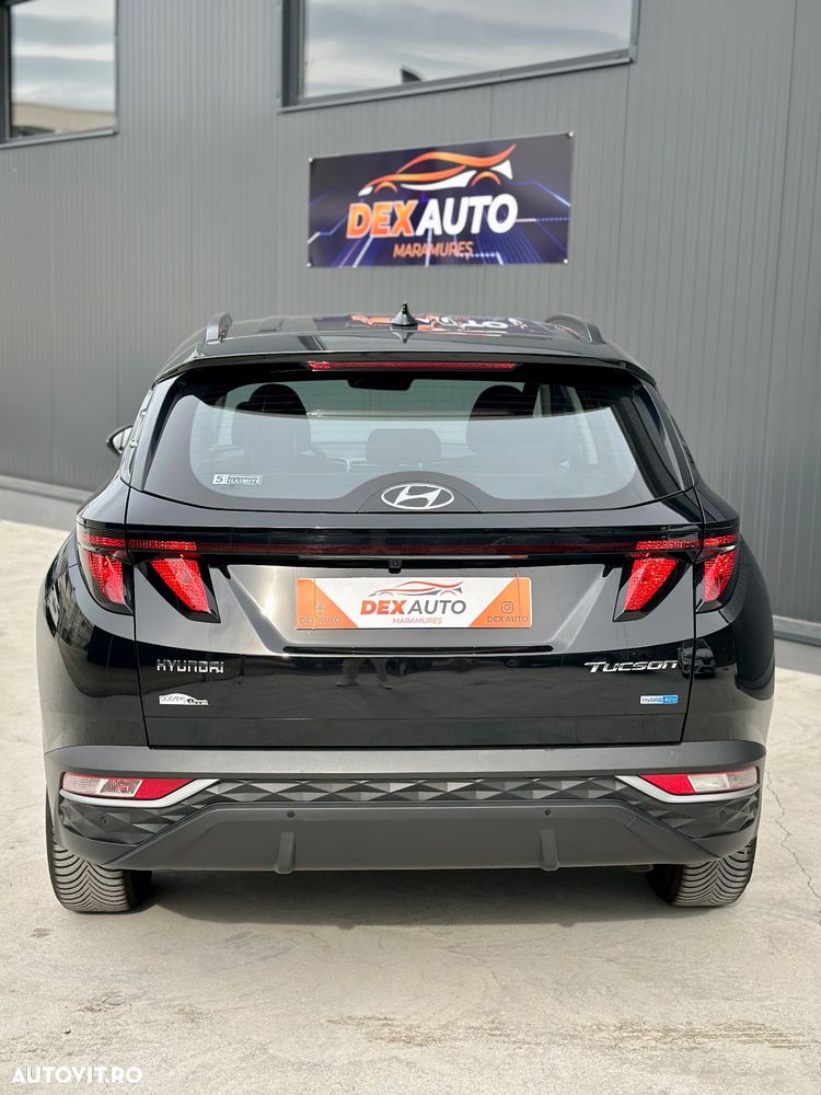 Hyundai Tucson 1.6 CRDi 48V-Hybrid 2WD DCT Select - 12