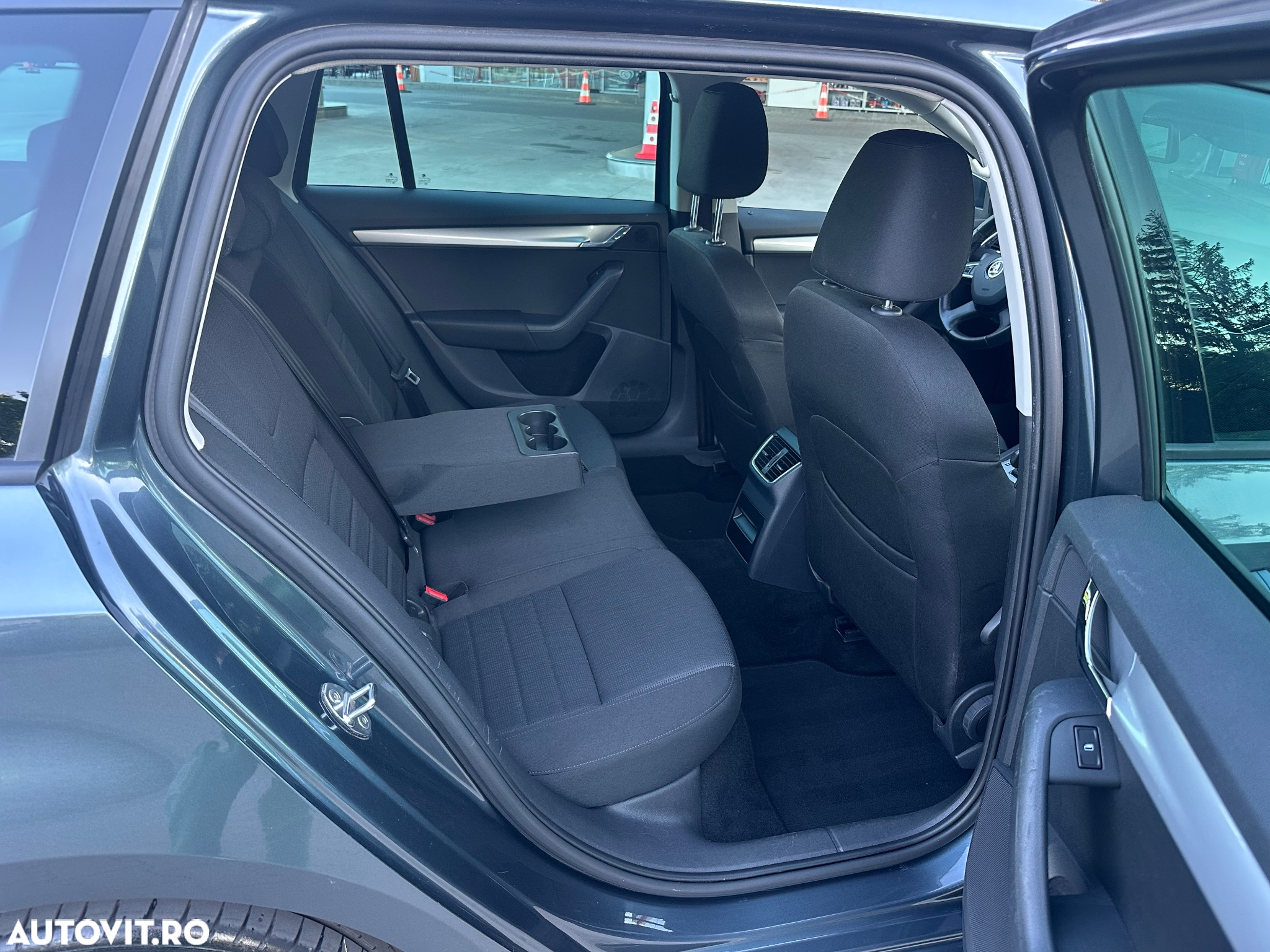 Skoda Octavia 2.0 TDI (Green tec) DSG Ambition - 12